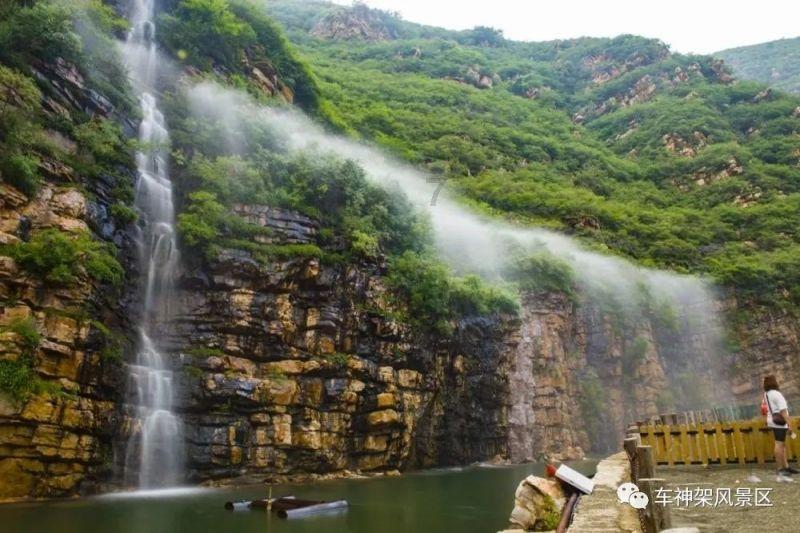 逃离粉红岛