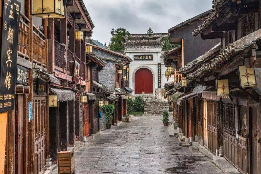张骞出使西域带回3种水果,有1种风靡世界2000年,至今我们仍受惠